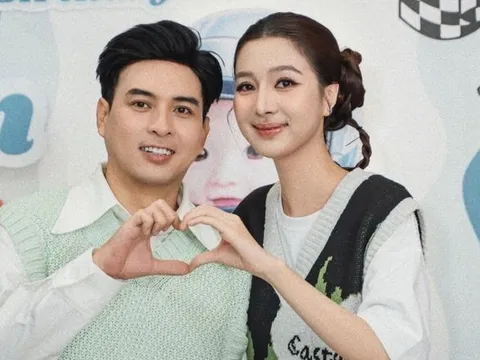 Vợ kém Hồ Quang Hiếu 17 tuổi mang bầu sau 1 năm cưới