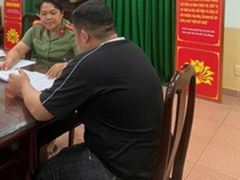 Công an điều tra các giao dịch ngân hàng tới hơn 100 tỷ đồng: Một người đàn ông bị mời lên làm việc