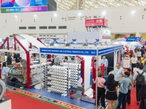 Hơn 400 doanh nghiệp và thương hiệu từ 11 quốc gia, vùng lãnh thổ dự chuỗi Triển lãm quốc tế tại Hà Nội