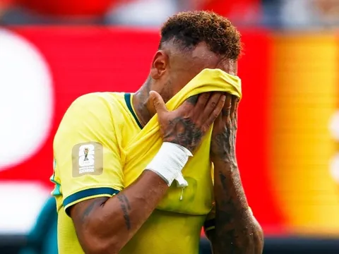 Neymar không cứu được Brazil