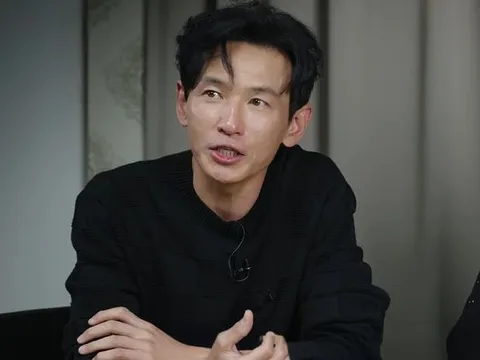 Hwang Jung Min gây chú ý với diện mạo mới, hé lộ lý do bất ngờ