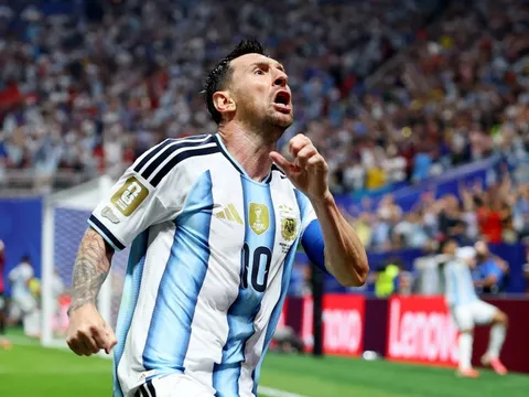 Messi xô đổ kỷ lục kiến tạo tại World Cup