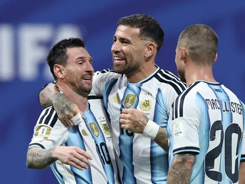 Xác định 4 cặp đấu ở tứ kết World Cup