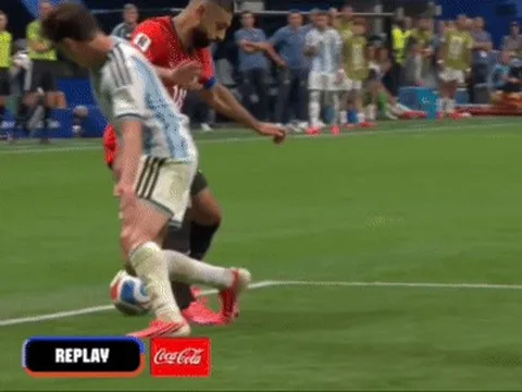 Cận cảnh 2 pha bóng chi phối kết quả trận Argentina - Ai Cập