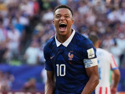 Tốc độ đáng sợ của Mbappe tại World Cup