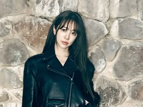 Yoon Eun Hye đi đám cưới ở Ý