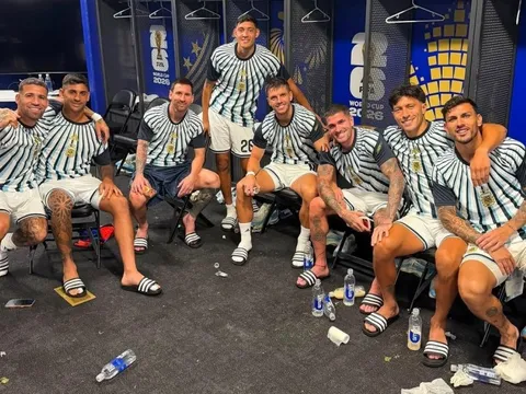 Argentina thoát án phạt của FIFA