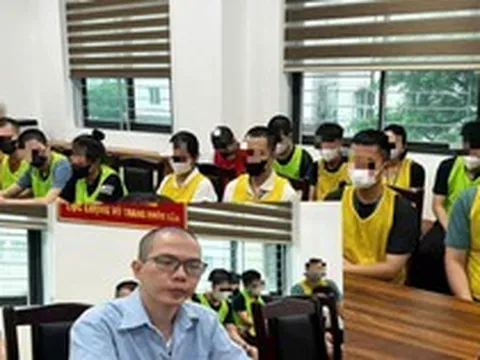 Bắt đối tượng 9X cầm đầu đường dây mua bán hơn 5.000 tài khoản ngân hàng
