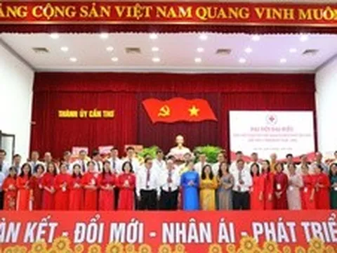 Hội Chữ thập đỏ Cần Thơ bước vào nhiệm kỳ mới với yêu cầu chuyên nghiệp hóa hoạt động nhân đạo