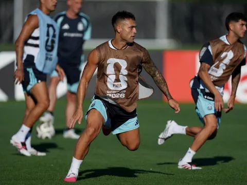 Messi vắng mặt trong buổi tập trước bán kết World Cup