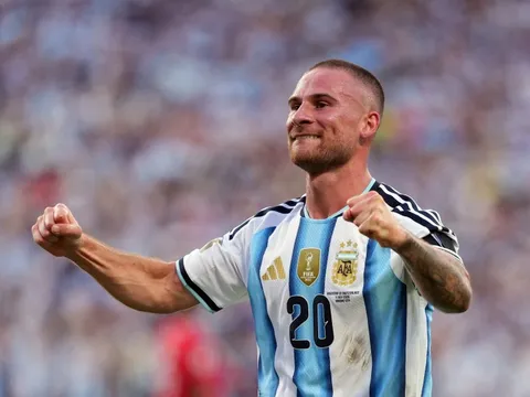 Thay đổi bất ngờ của Argentina trước tuyển Anh