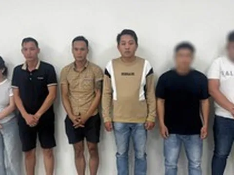 Công an triệu tập Nguyễn Thị Thùy Duyên SN 1994 và chồng để điều tra về số tiền giao dịch 8 tỷ đồng