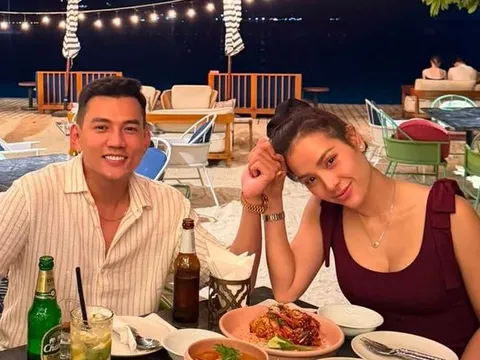 Phương Trinh Jolie tận hưởng kỳ nghỉ hè trọn vẹn với gia đình