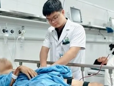 Thông tin mới nhất về sức khỏe các nạn nhân vụ xe khách lao khỏi cao tốc