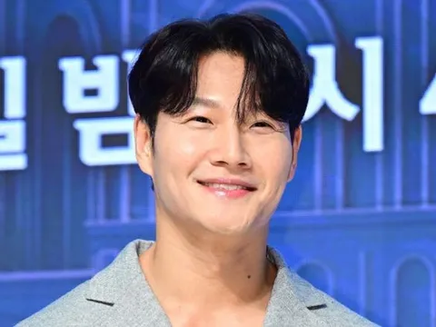Kim Jong Kook bất ngờ báo tin vui