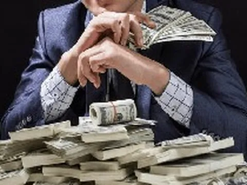 Những DN sở hữu lượng tiền mặt ròng 'khủng' chiếm hơn 50% vốn hóa: Chuyên gia đưa vào 'tầm ngắm' đầu tư khi lãi suất tăng