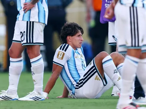 Tranh cãi vì hành động khó hiểu của Giuliano Simeone