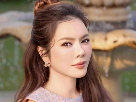 Sao Việt: Lý Nhã Kỳ rạng rỡ đón tuổi mới, hé lộ chuyện lên xe hoa