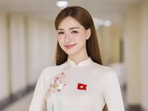 Hòa Minzy quyên góp 100 triệu khắc phục hậu quả thiên tai