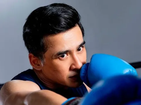 Lương Thế Thành khoe bắp tay săn chắc ở tuổi U50