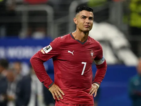 Ronaldo chỉ ra bí quyết giúp tuyển Tây Ban Nha thống trị thế giới