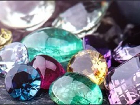 Nỗi oan của những viên đá 6.000 đồng