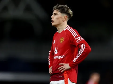 Aston Villa thành bến đỗ của loạt sao gây thất vọng ở MU