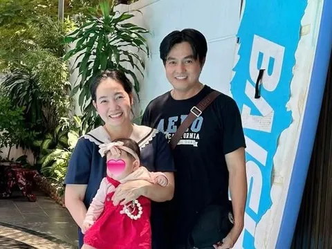 Vợ chồng Cao Minh Đạt đưa con gái 7 tháng đi du lịch cuối tuần