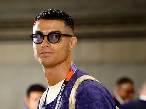 Ronaldo được khuyên lấn sân sang Hollywood