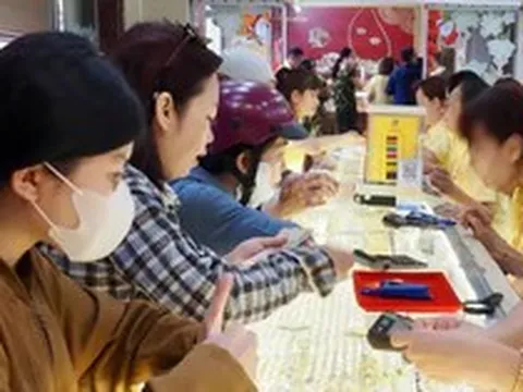 Mua vì kỳ vọng, bán vì sợ hãi!