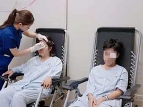 Thiếu niên 14 tuổi tìm lại ánh sáng nhờ món quà vô giá từ người lạ