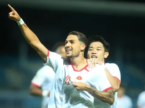 Tuyển Việt Nam làm nên lịch sử ngay trận mở màn ASEAN Cup