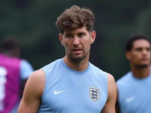 John Stones chuẩn bị rời nước Anh?