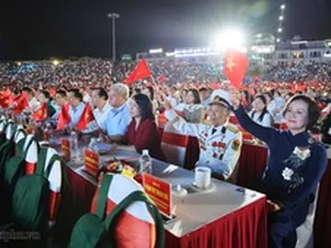 'Mãi mãi tuổi 20' hun đúc ý chí tự cường, khơi dậy khát vọng cống hiến