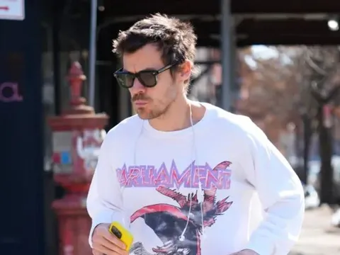 Harry Styles có đang tự đẩy mình đến giới hạn?