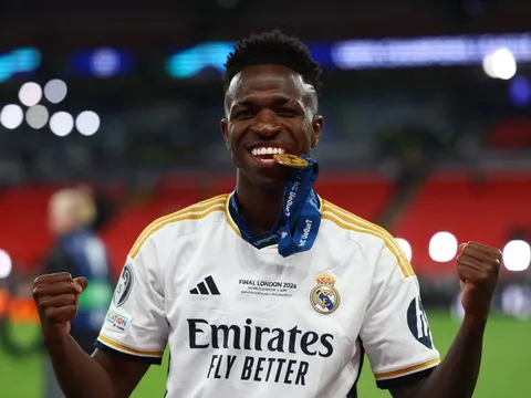 Vì sao Real Madrid cần bán gấp Vinicius trong hè này?