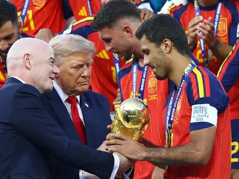Tranh cãi quanh tiền thưởng World Cup
