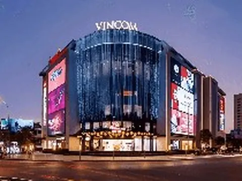 Dồn dập tin mới, cổ phiếu Vincom Retail tăng hết biên độ