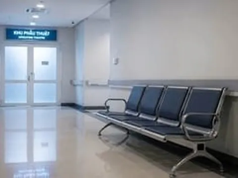 Bác sĩ nói về nơi ám ảnh nhất bệnh viện: Không phải phòng mổ, mà là dãy ghế chờ