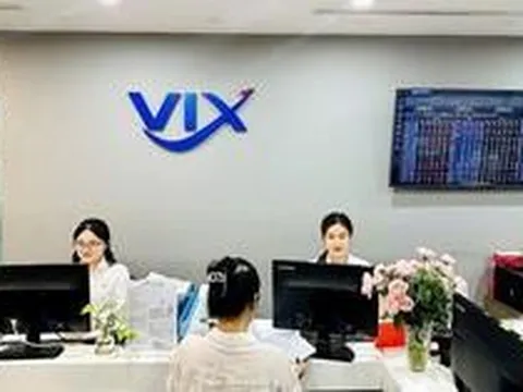 Công ty chứng khoán tỷ đô phê duyệt 2 phương án mua cổ phiếu Vingroup và Vinhomes