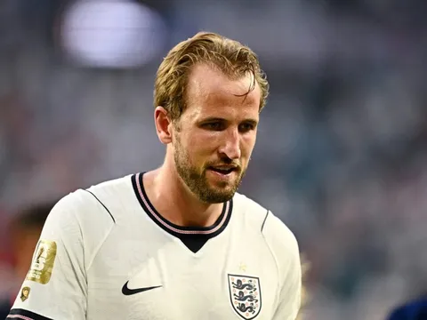 Bayern Munich ra quyết định với Kane