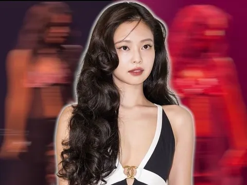 Tranh cãi khoảnh khắc Jennie (BLACKPINK) diện trang phục nội y nhảy múa trên sân khấu