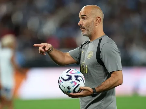 Maresca thua trận ra mắt Man City