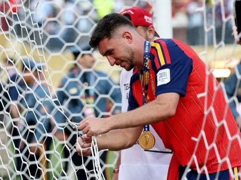 Athletic định giá Laporte 80 triệu euro