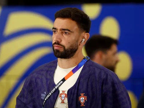 Galatasaray chi lương khủng lôi kéo Bruno Fernandes