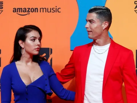 Lộ ngày cưới của Ronaldo và Georgina?