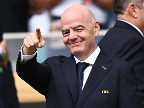 Kế hoạch bán World Cup vô lý của Infantino