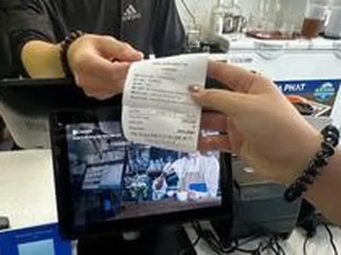 Hộ kinh doanh không bắt buộc ghi sổ tay, taxi vẫn phải lập hóa đơn