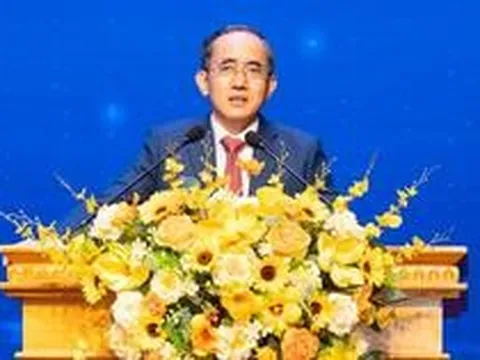 Xuất khẩu gặp khó, công ty của Giáo sư U70 giàu nhất Việt Nam báo lợi nhuận giảm hơn 30%