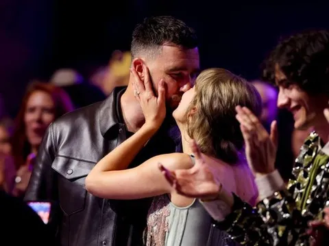 Điều đặc biệt trong lời thề nguyện của Taylor Swift và Travis Kelce
